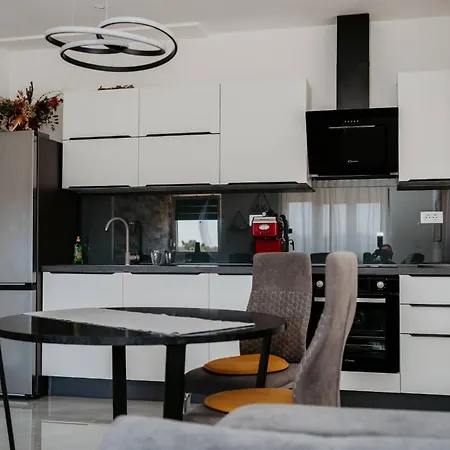 Lovely Doris Apartment